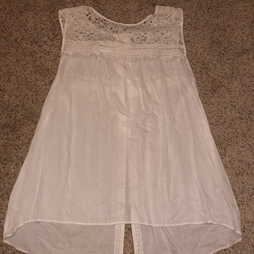 White Chelsea & Violet top